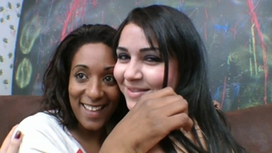 Kissing - Bruna Minelli And Ellen Pacheco